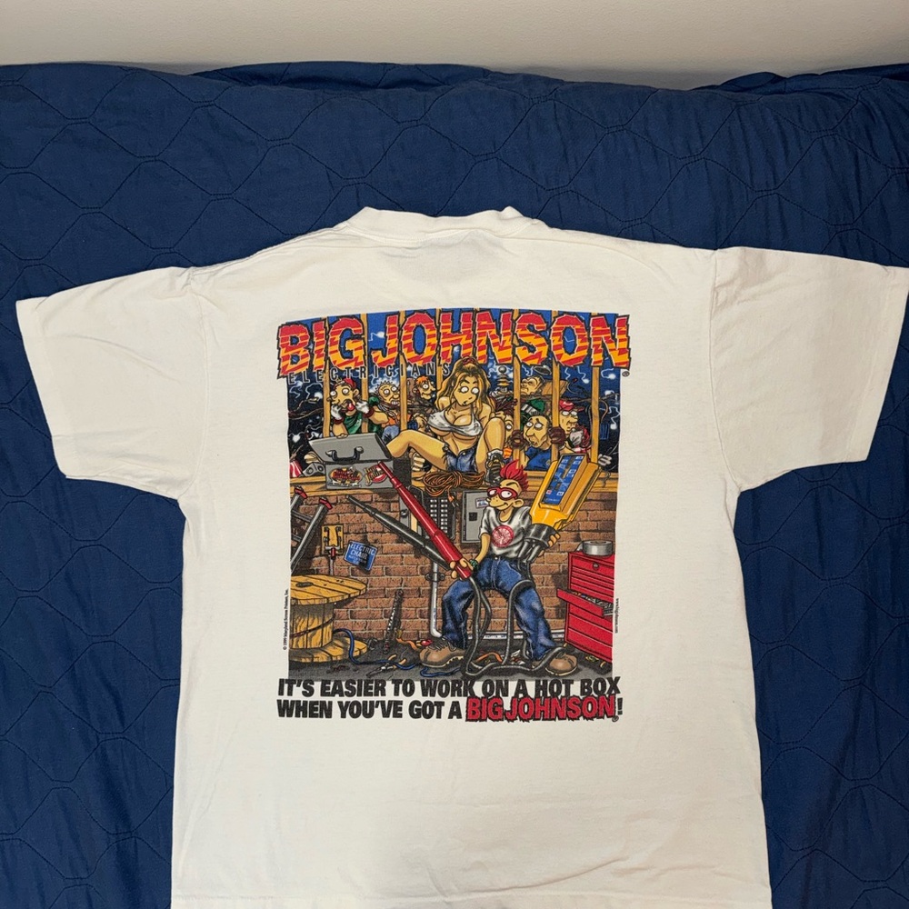 Vintage Big Johnson Graphic T-Shirt 199